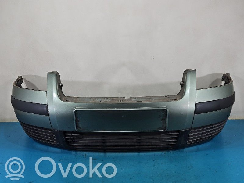 Volkswagen PASSAT B5.5 Zderzak przedni 