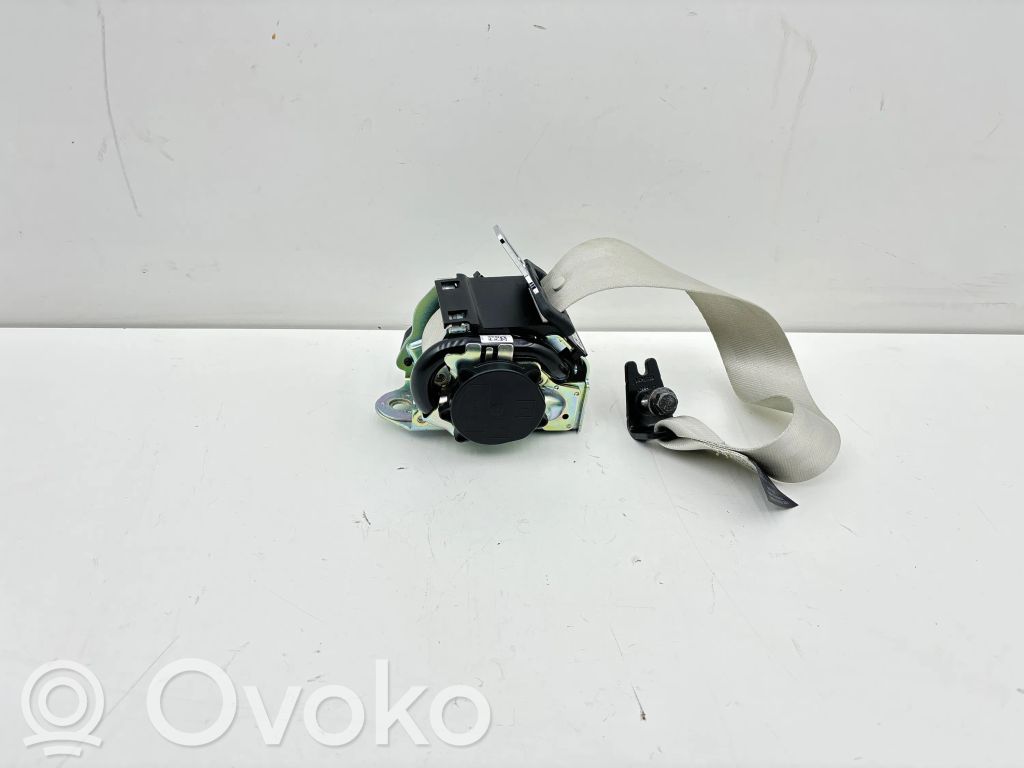 Volvo XC60 Cinturón trasero 