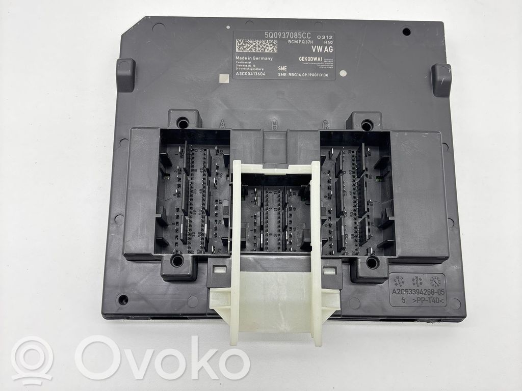 Audi Q3 F3 Sonstige Steuergeräte / Module 