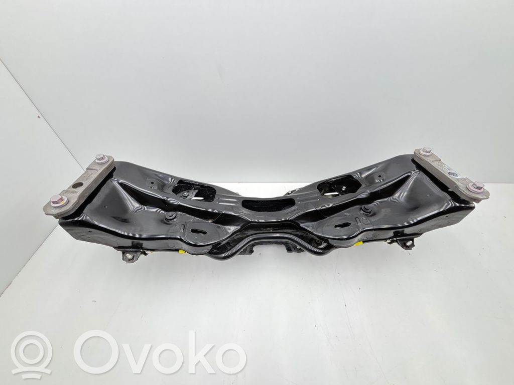 Subaru Outback (BT) Priekinis traversas 