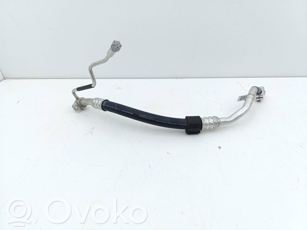 Audi A5 Ilmastointilaitteen putki (A/C) 
