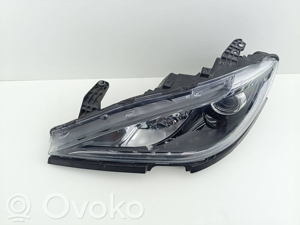 Chrysler Pacifica Headlight/headlamp 