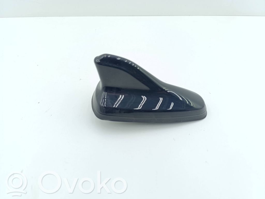 Audi Q4 Sportback e-tron Antena (GPS antena) 