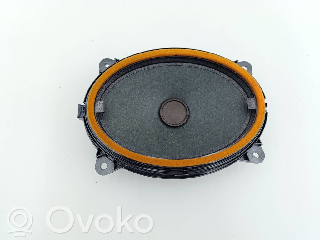 Subaru Legacy VII Głośnik drzwi przednich 