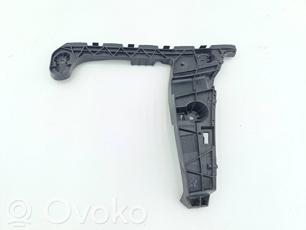 Audi A5 Soporte de montaje del parachoques trasero 