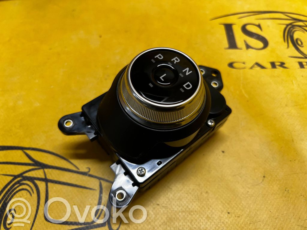 Ford Kuga III Selector/cambiador de marcha en la caja de cambios 