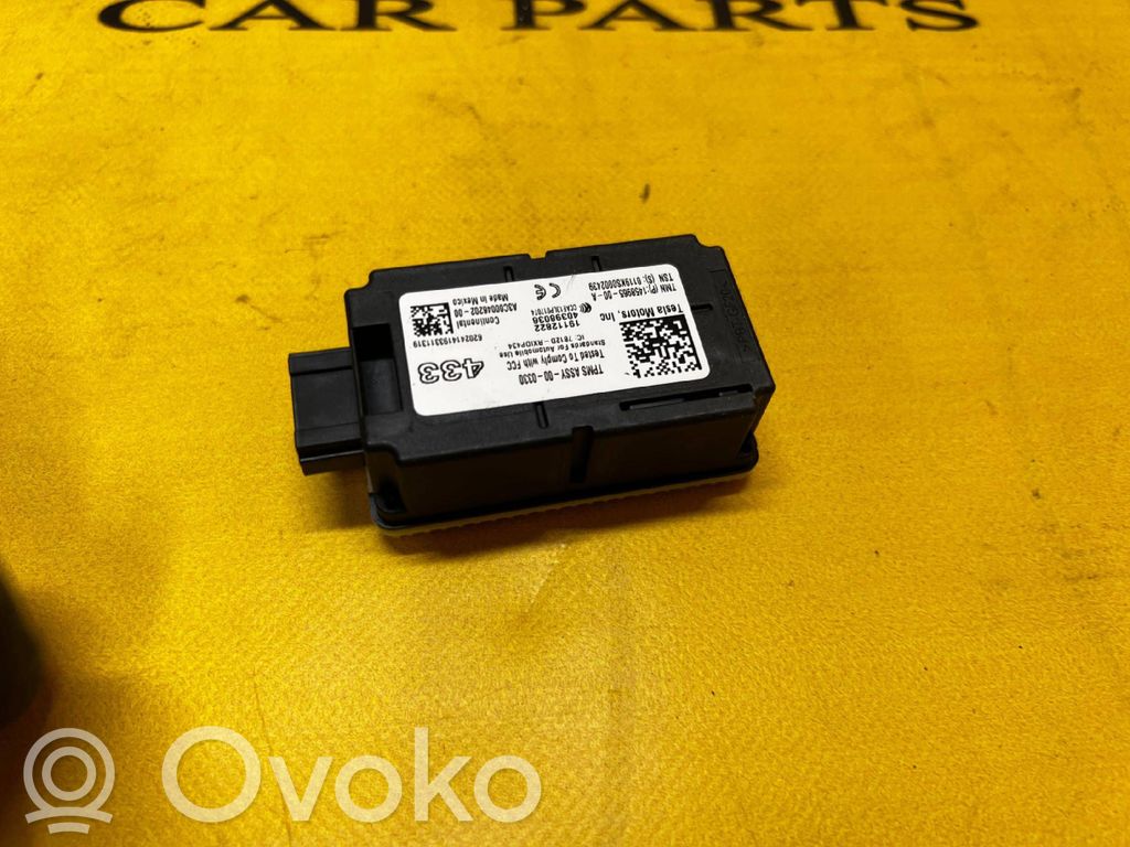 Tesla Model 3 Tire pressure sensor 