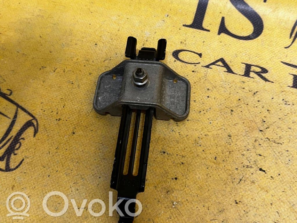Tesla Model 3 Battery bracket 