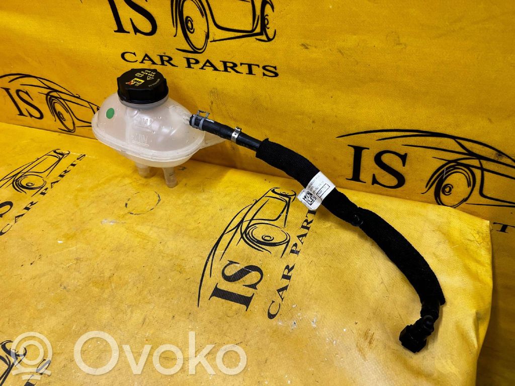 Ford Explorer VI Coolant expansion tank/reservoir 