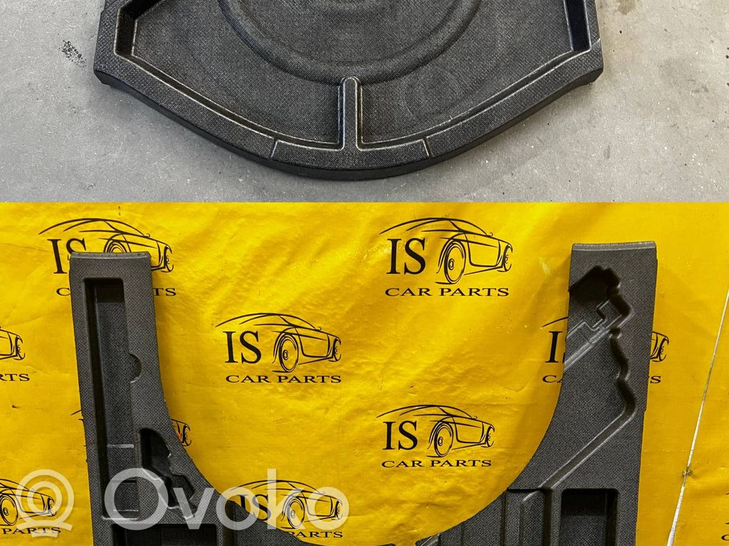 Ford Mondeo MK V Spare wheel section trim 