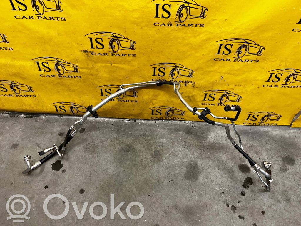 Ilmastointilaitteen putki (A/C)   7P5820741DD
