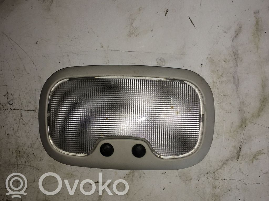 Luz del asiento delantero   OWT01TRMAA,5JG63TRMA