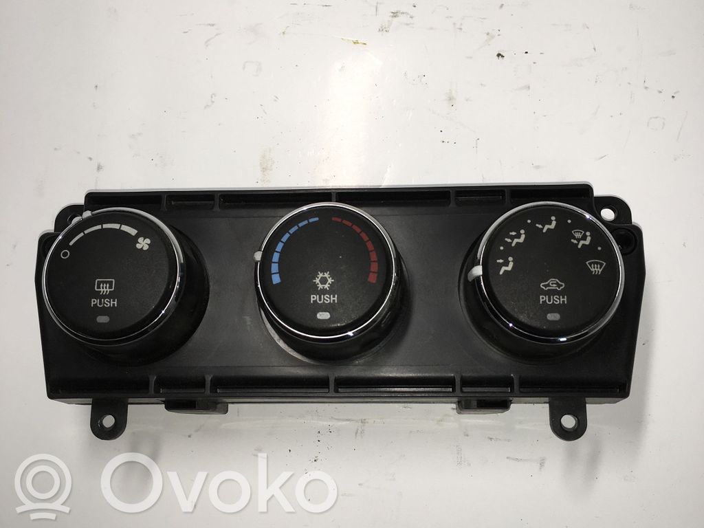 Dodge Nitro Climate control unit 