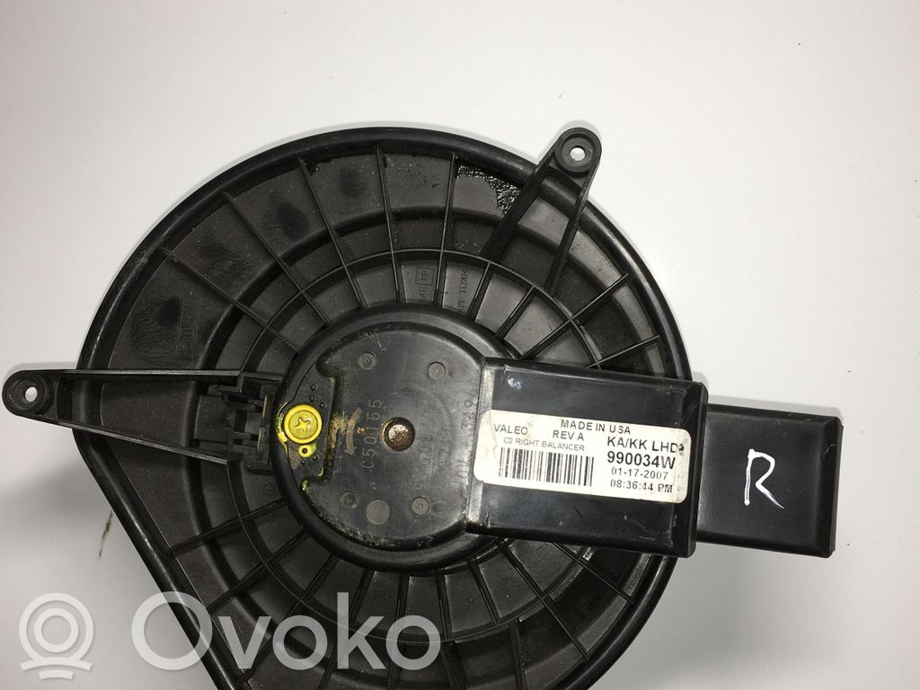 Dodge Nitro Mazā radiatora ventilators 