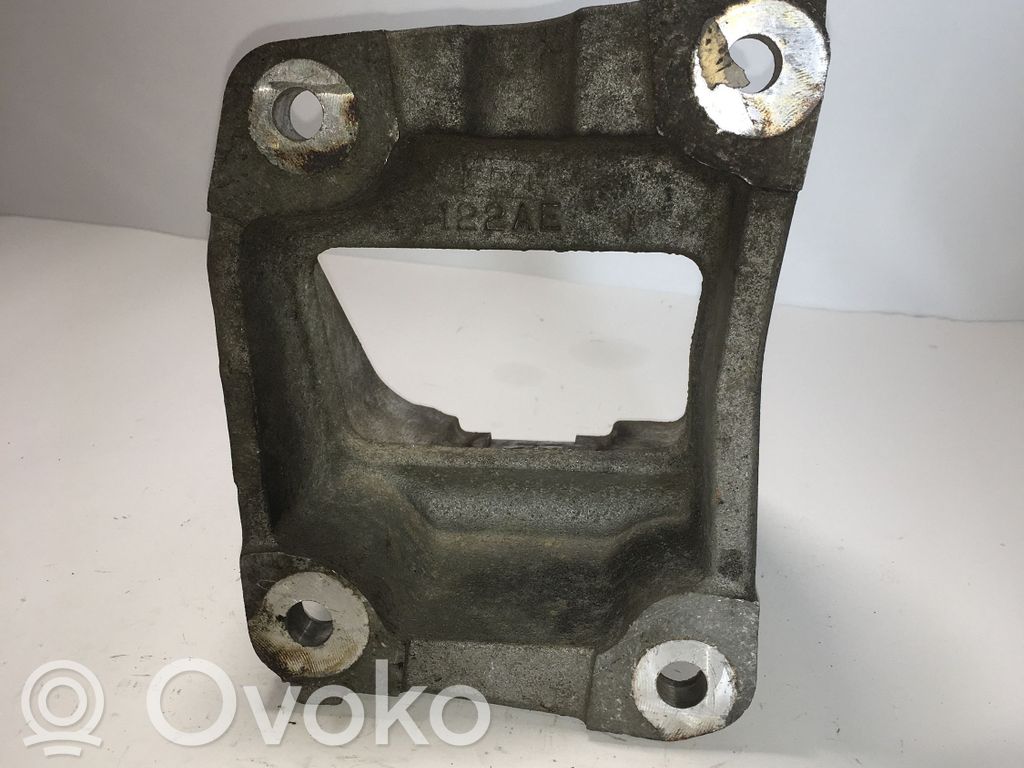 Dodge Nitro Engine mounting bracket 