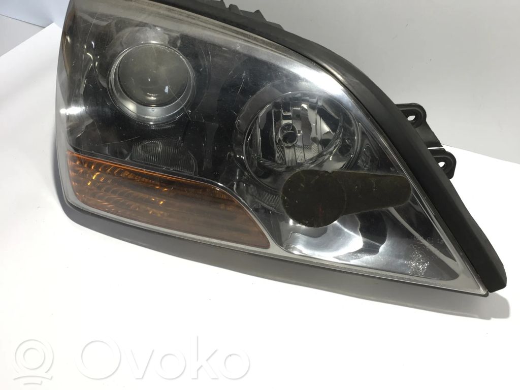 KIA Sorento Phare frontale 