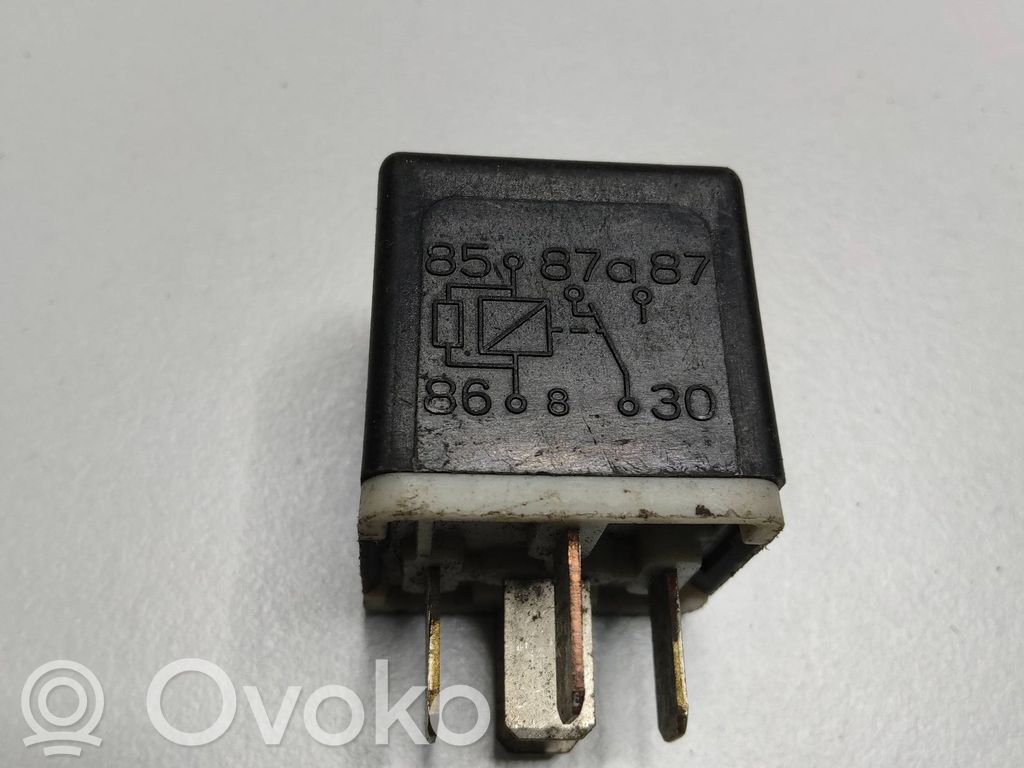 Land Rover Freelander 2 - LR2 Other relay 