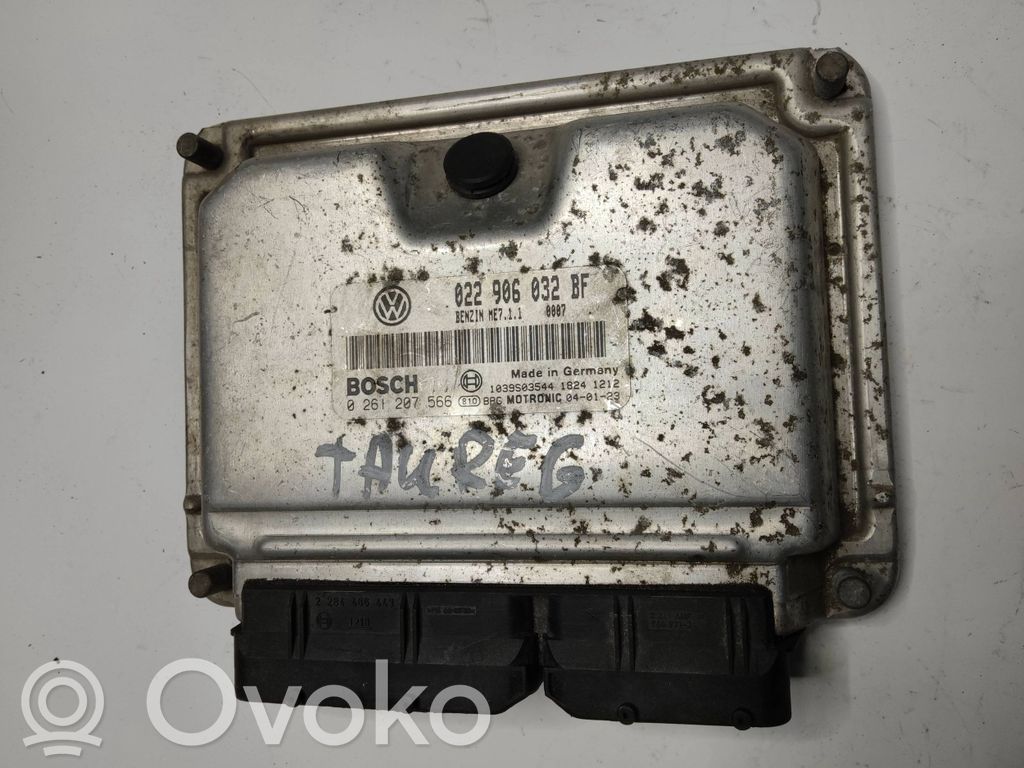 Volkswagen Touareg I Engine control unit/module 