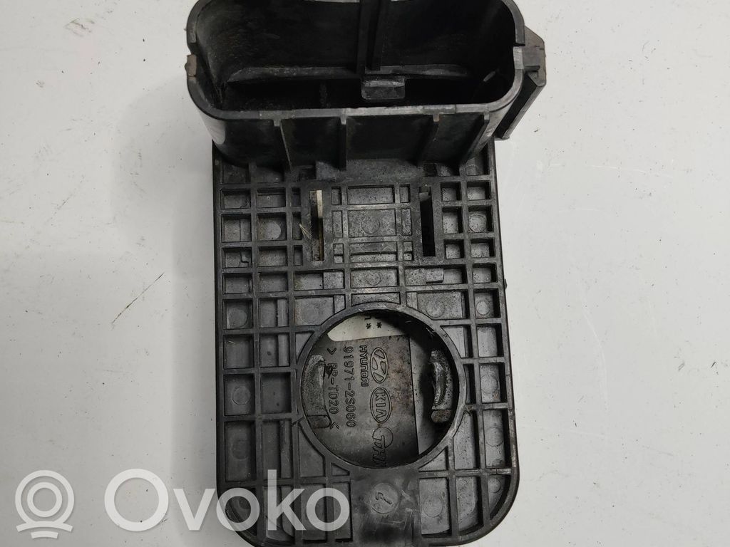 KIA Sportage Plus / Klema / Przewód akumulatora 