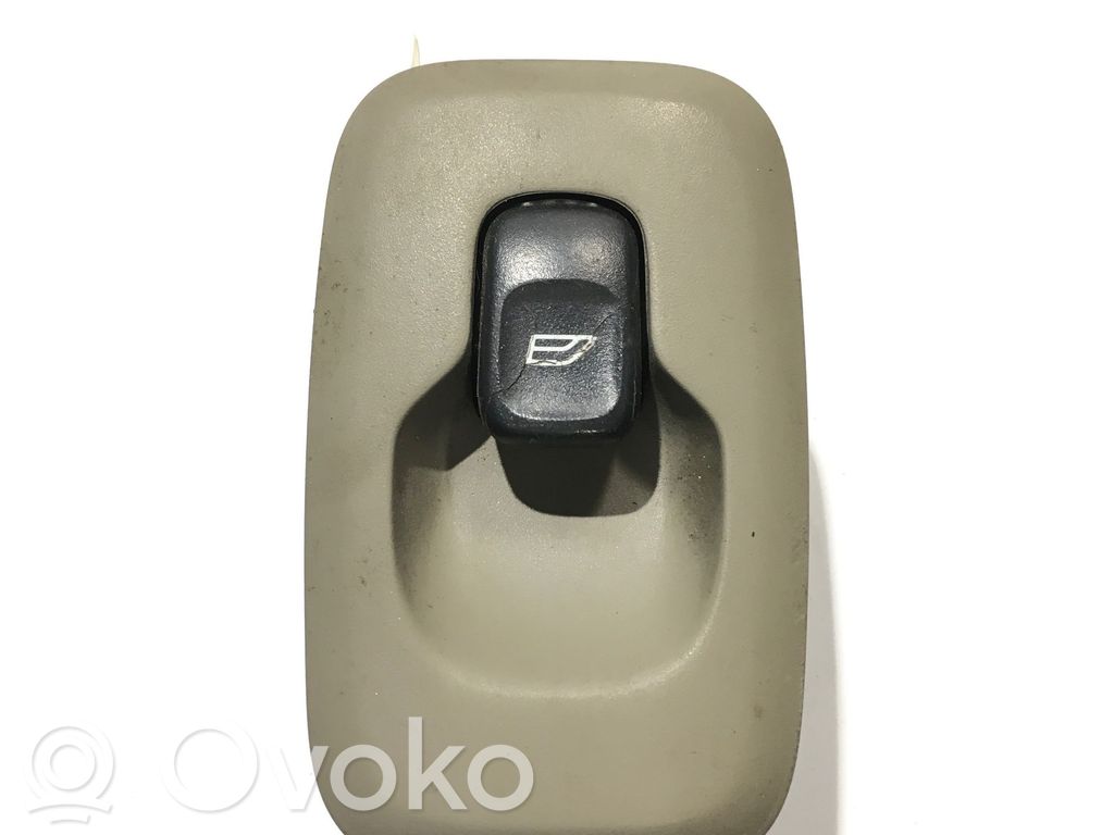 Volvo XC90 Electric window control switch 