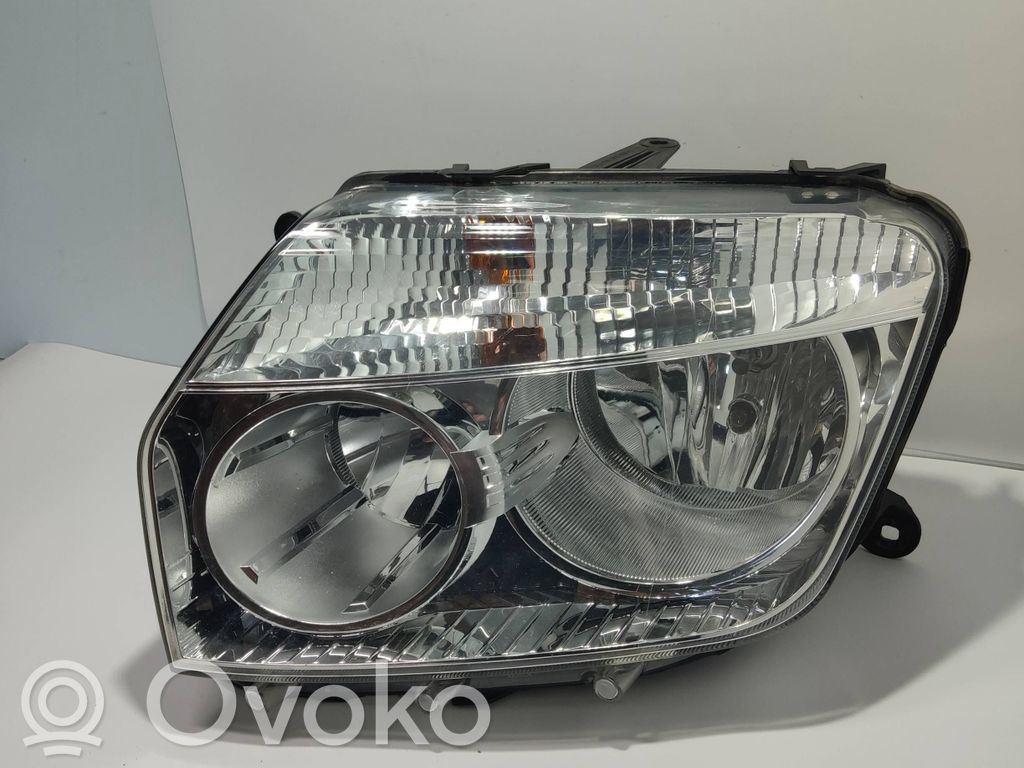 Dacia Duster Scheinwerfer 