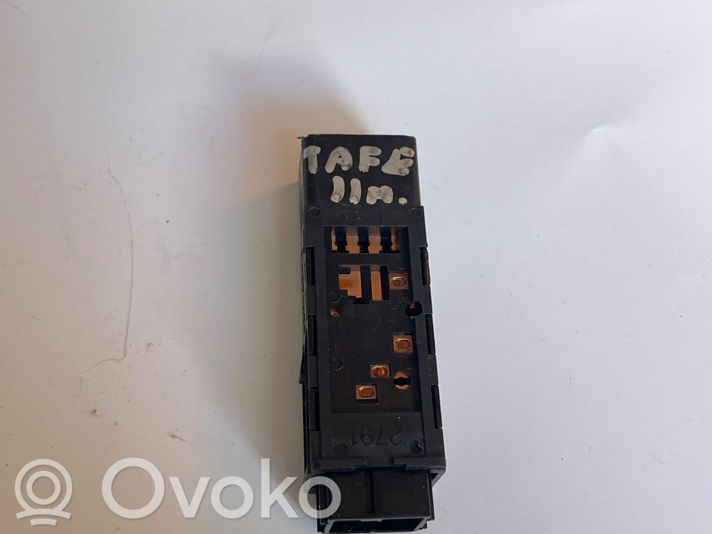 Hyundai Santa Fe Interruptor de la calefacción de la luna/parabrisas 