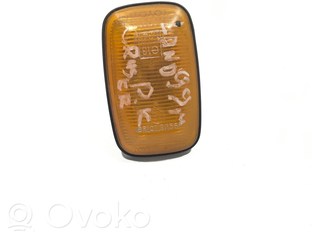 Toyota Land Cruiser (HDJ90) Semnalizator bară față 
