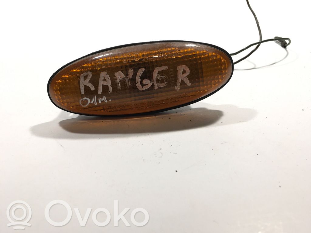 Ford Ranger Front fender indicator light 