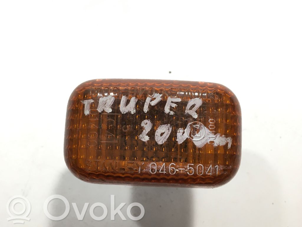 Opel Monterey Front fender indicator light 