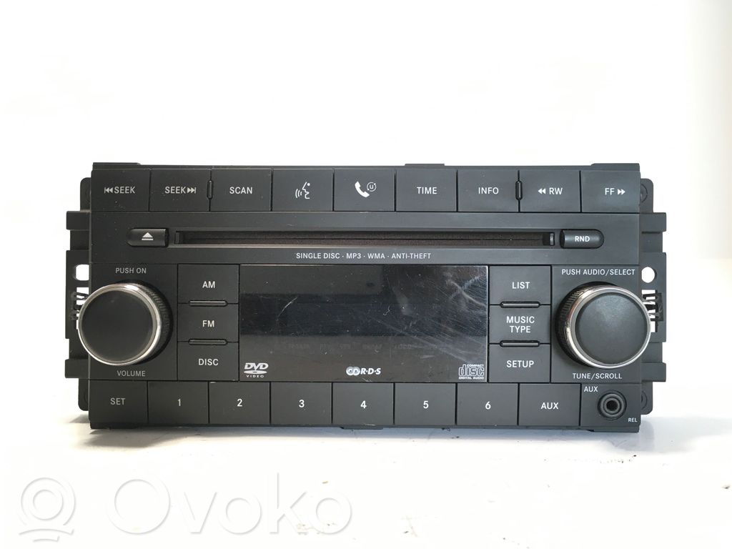Dodge Nitro Unité principale radio / CD / DVD / GPS 