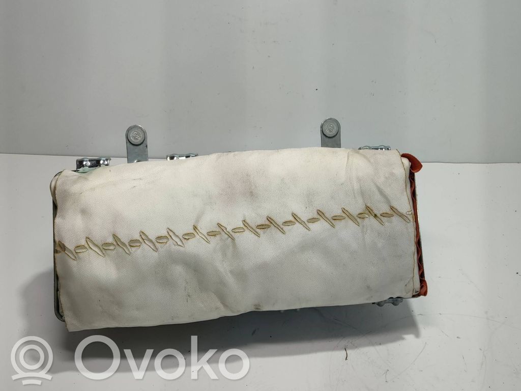 Dodge Nitro Passenger airbag 