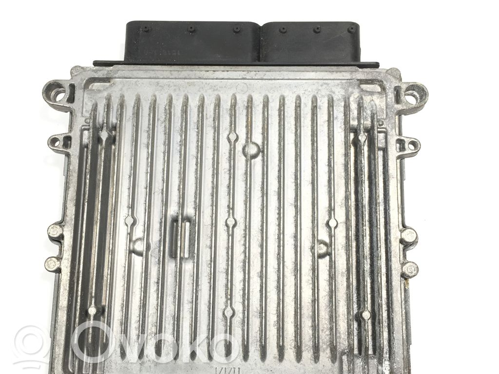 Dodge Nitro Engine control unit/module 