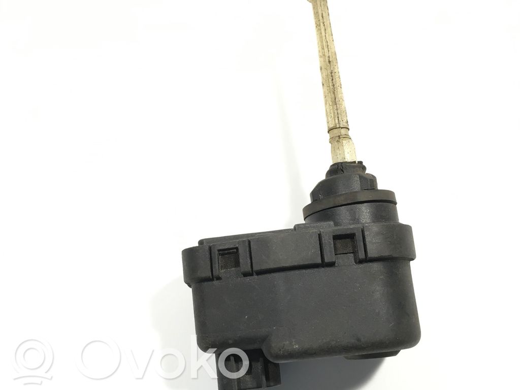 Opel Frontera A Headlight level adjustment motor 