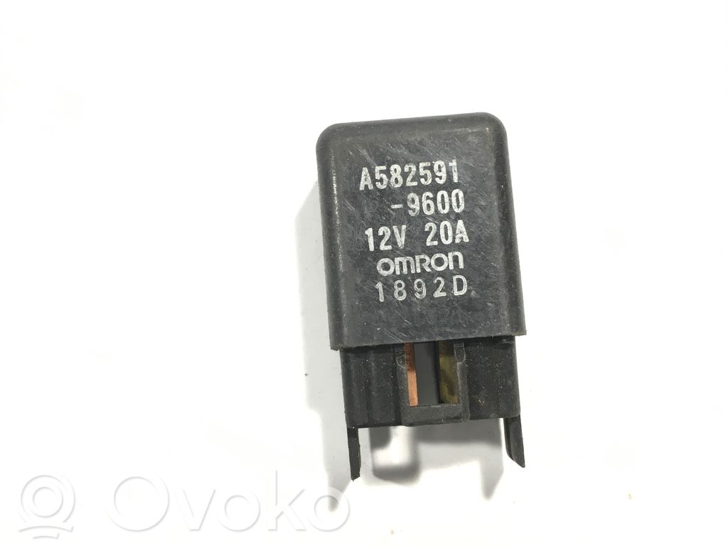 Mitsubishi Pajero Sport I Other relay 