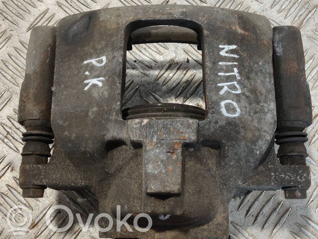 Front brake caliper   16018401