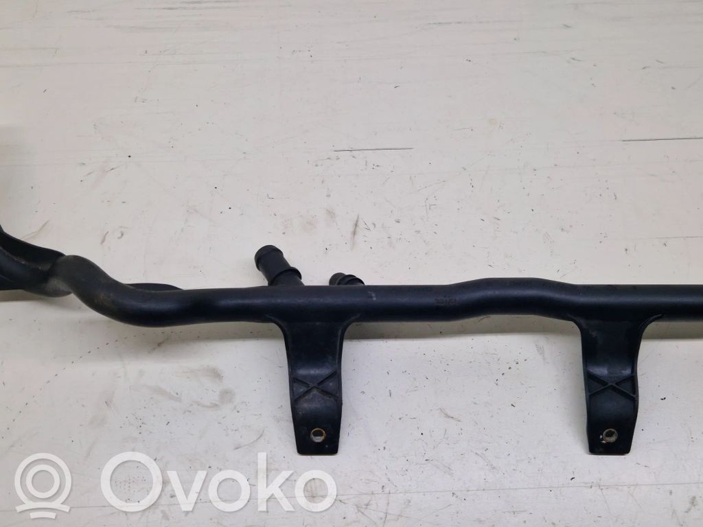 BMW 1 E81 E87 Engine coolant pipe/hose 