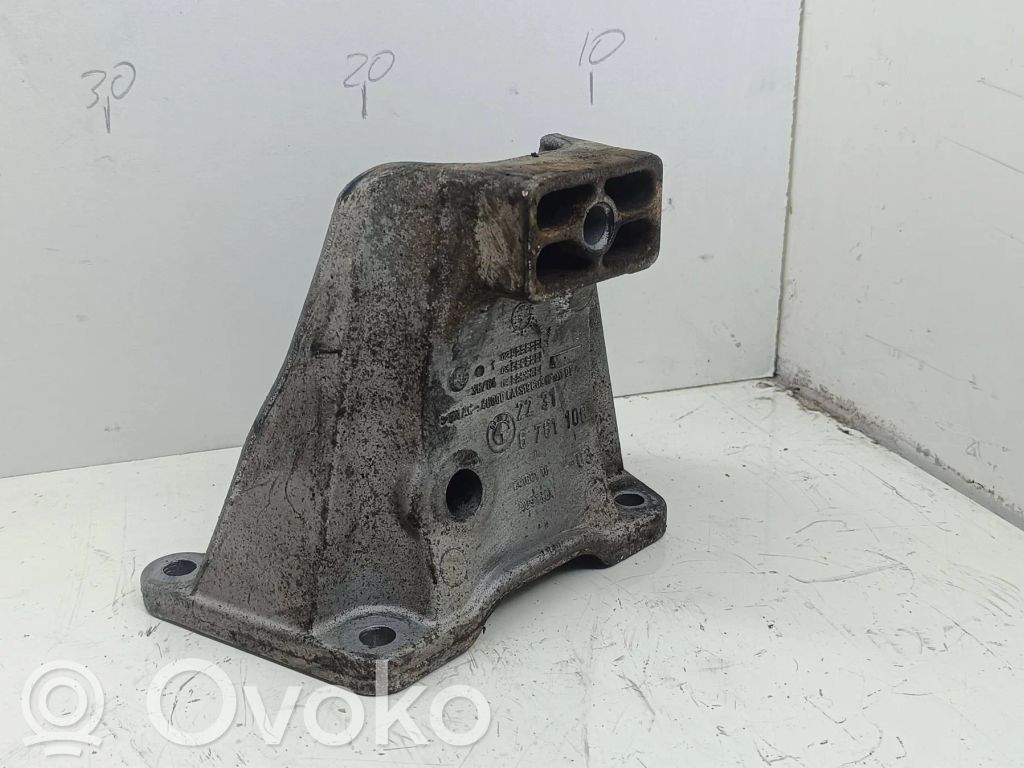 Gearbox mounting bracket   6761108,AUSTRIA,24168110