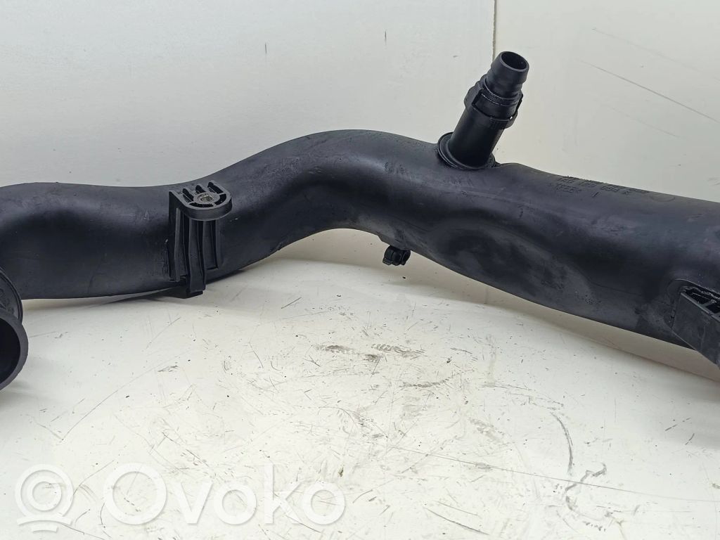 Volkswagen Jetta V Intercooler hose/pipe 