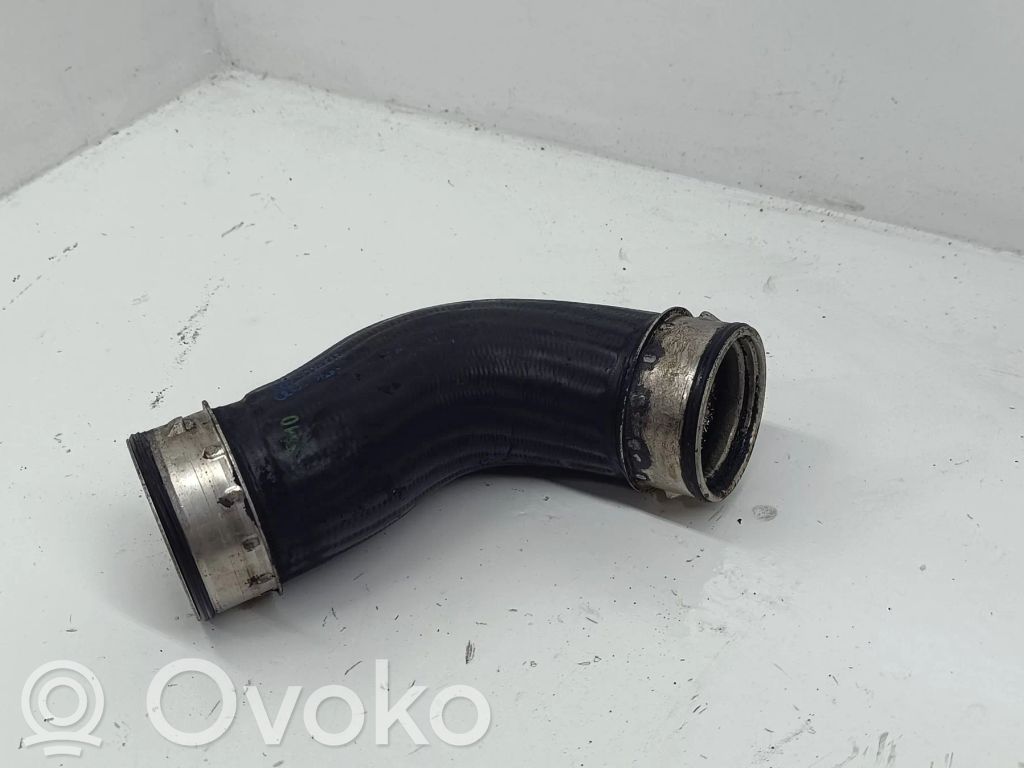 Volkswagen PASSAT B6 Interkūlerio žarna (-os)/ vamzdelis (-iai) 