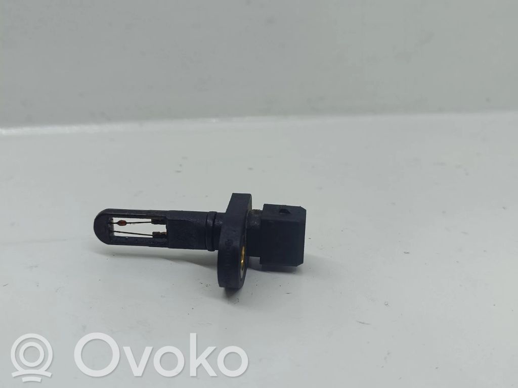 Audi A4 S4 B5 8D Intake air temperature sensor 