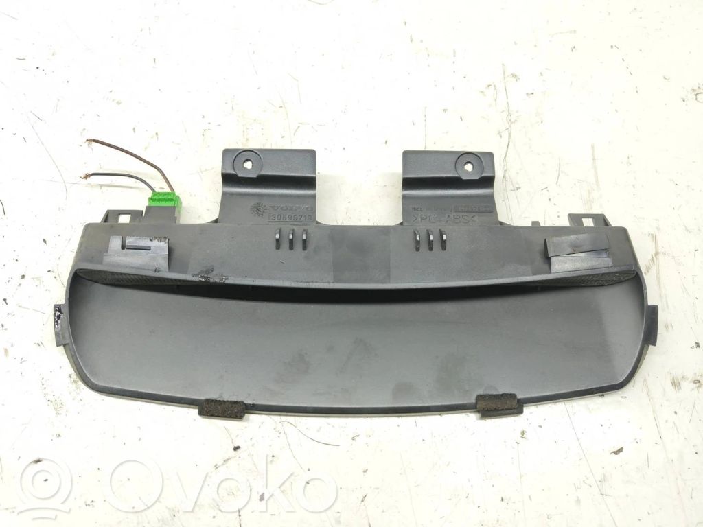 Volvo S40, V40 Third/center stoplight 