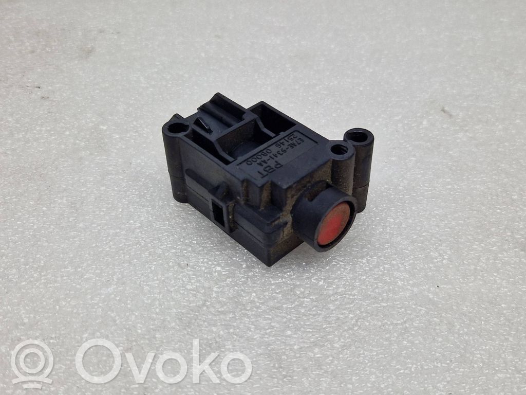 Ford Focus Fuel cut-off switch 