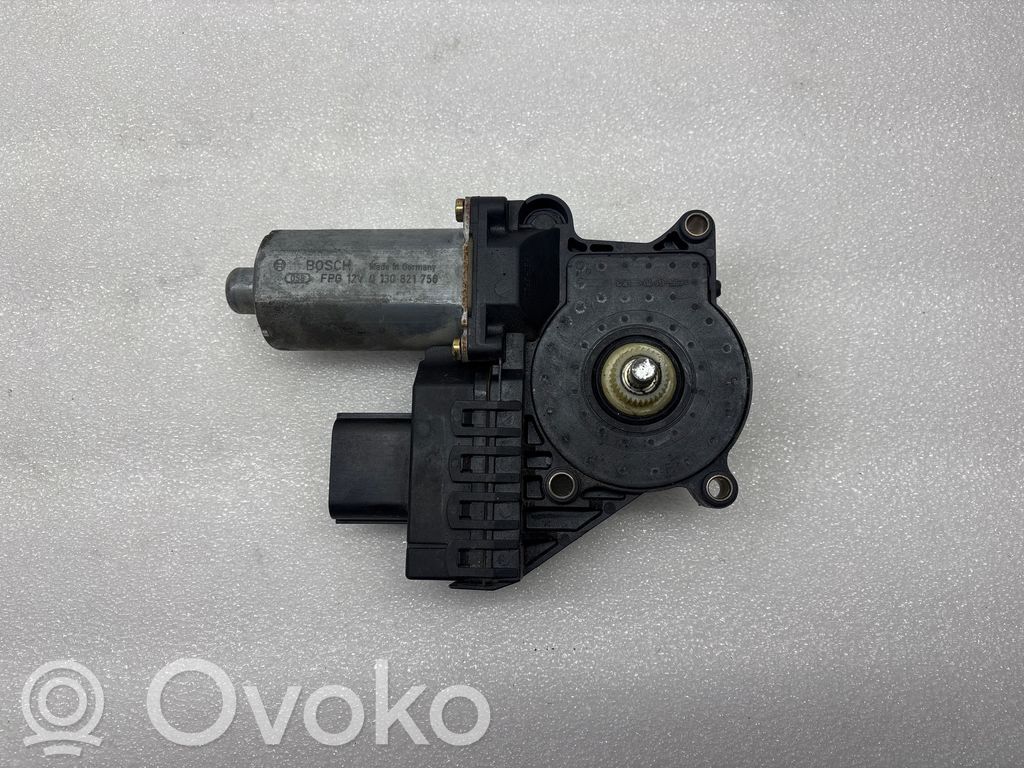 Ford Focus Motor del regulador de la ventanilla de la puerta delantera 