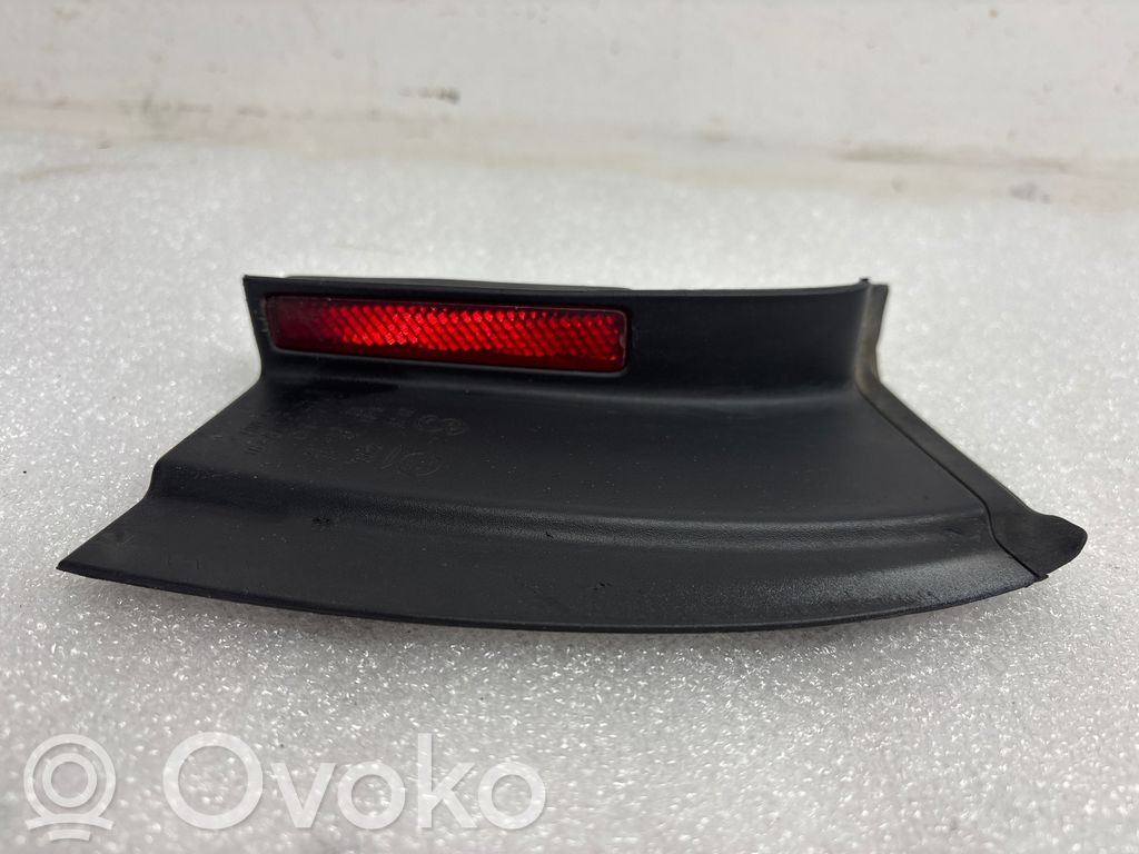 Volkswagen PASSAT B6 Riflettore fanale posteriore 