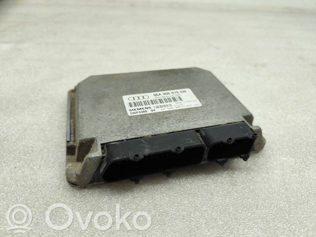 Engine control unit/module   06A906019AM,5WP4380