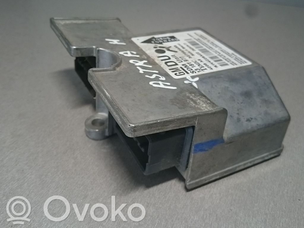 Opel Astra H Airbag control unit/module 