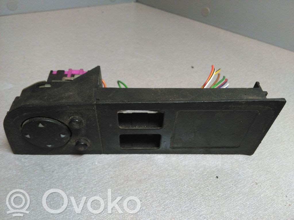 Audi 80 90 S2 B4 Wing mirror switch 