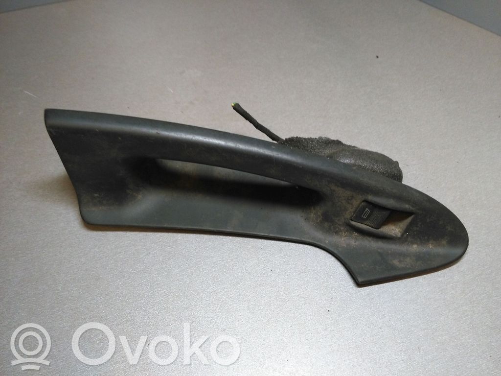 Audi A4 S4 B5 8D Electric window control switch 