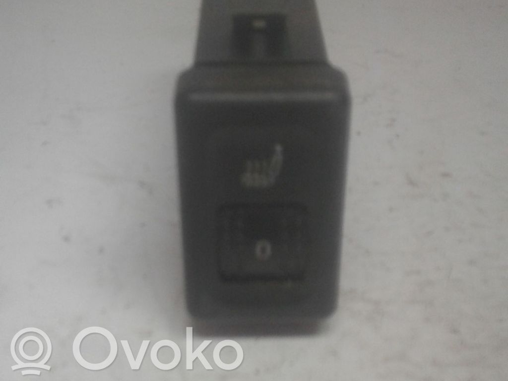 Seat heating switch   7M5963563B