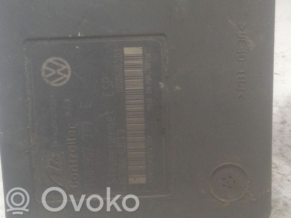 Volkswagen Golf IV Bomba de ABS 